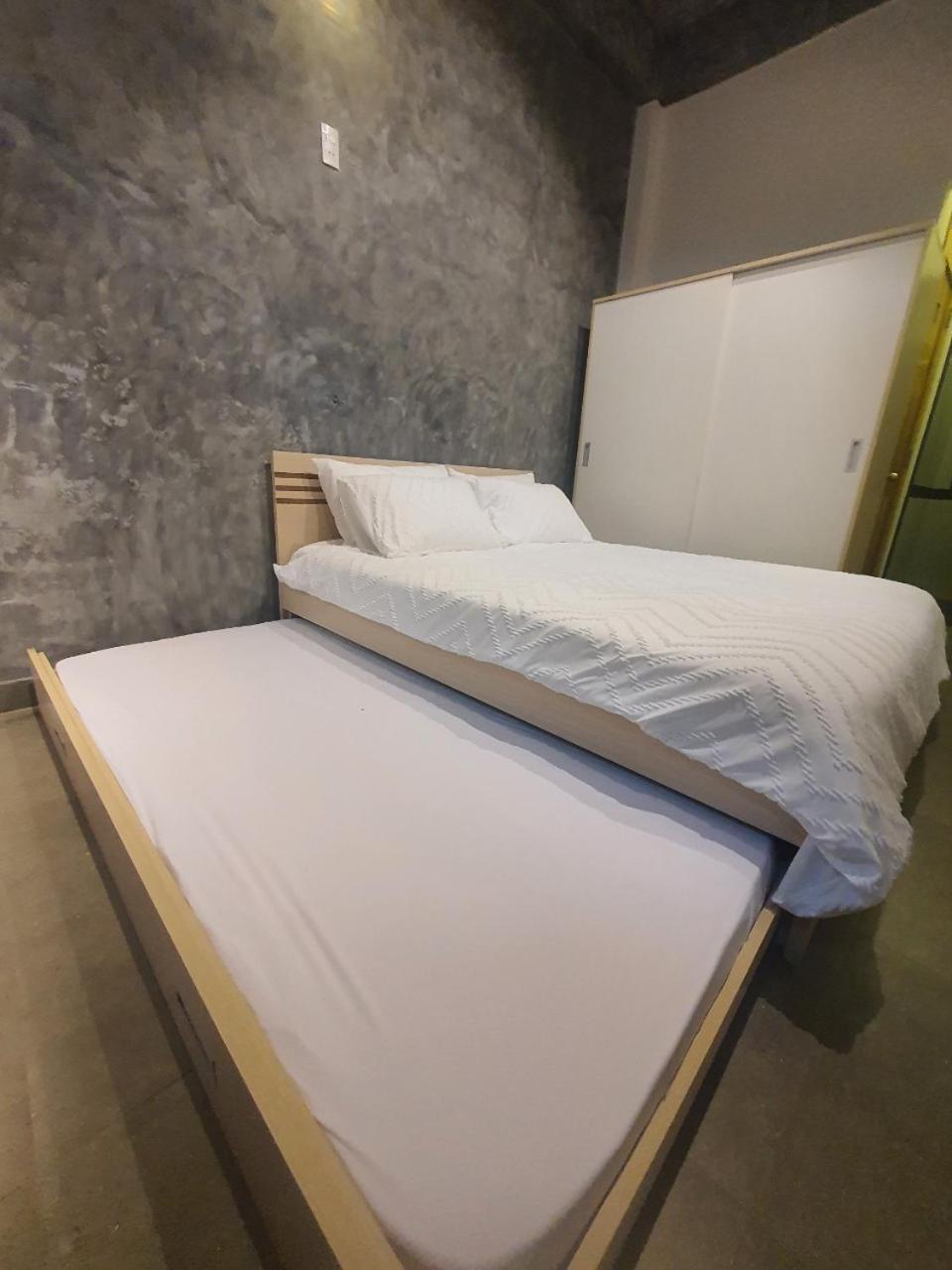 Zvillage Ncc - Modern Townhouse In District 1 Ho Chi Minh City Exterior photo